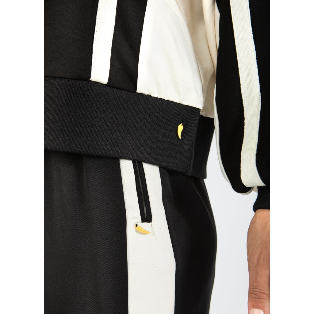 Coster Sporty Sweater Black and Cream 251-1123