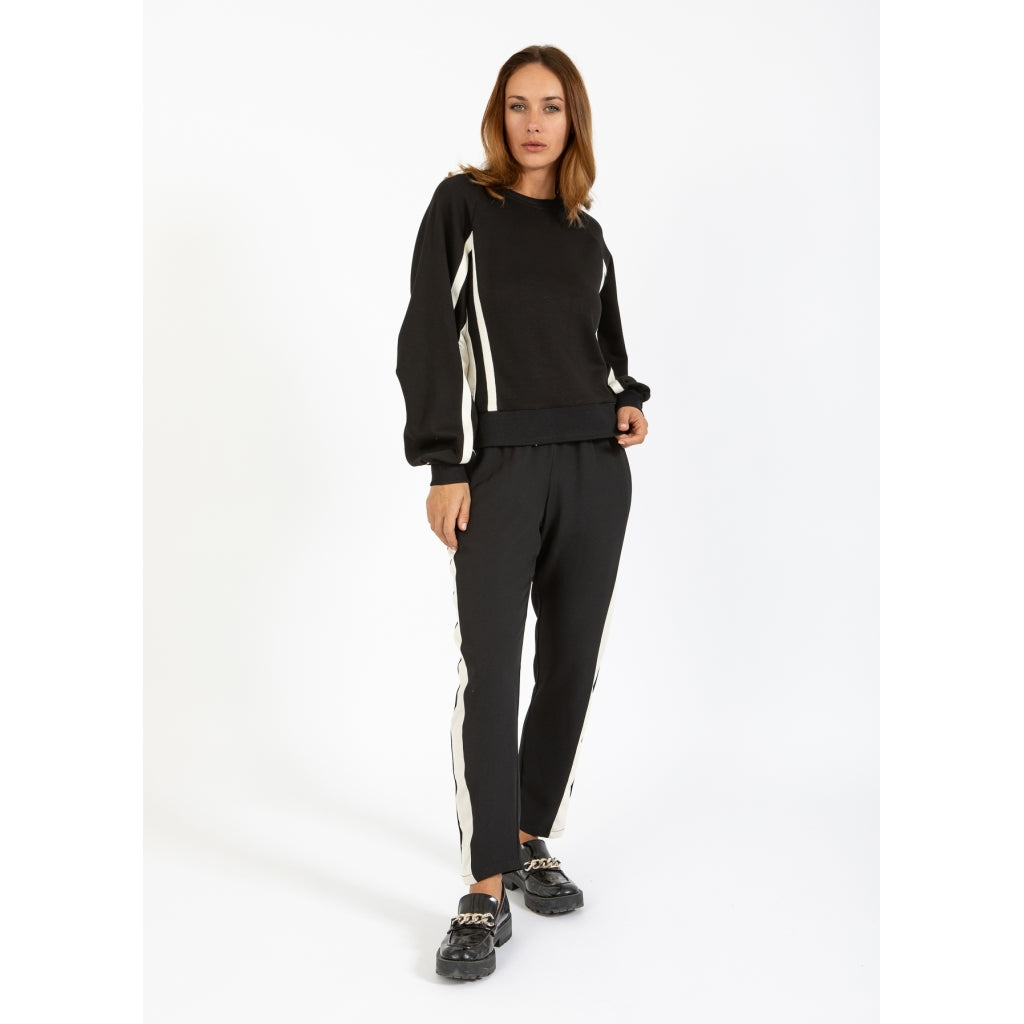 Coster Sporty Sweater Black and Cream 251-1123