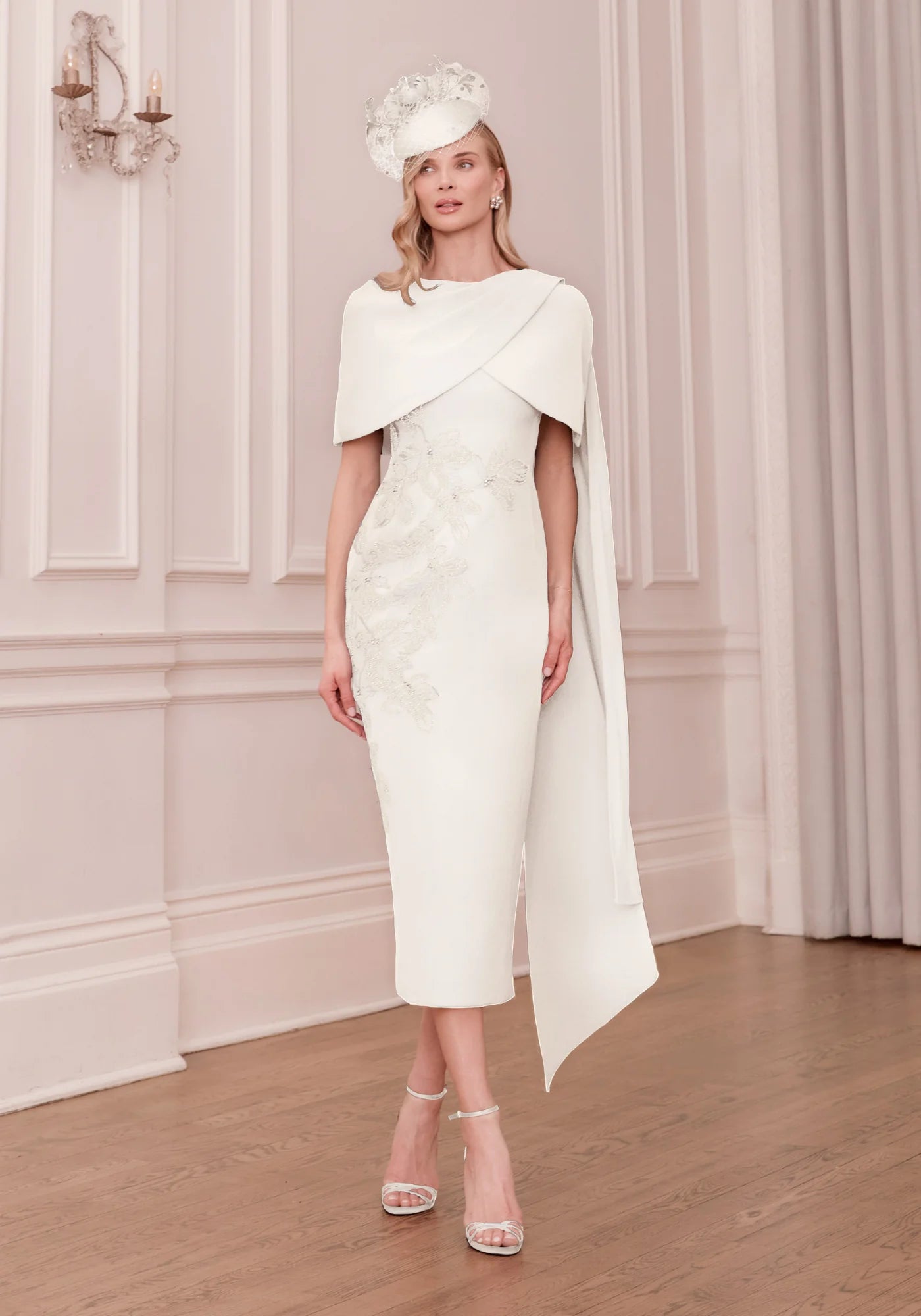midi dress cape John Charles 66788 Ivory Modèle de robe vintage Style with pointed court Elegant Strapless Brown Lace Style:Jennie1