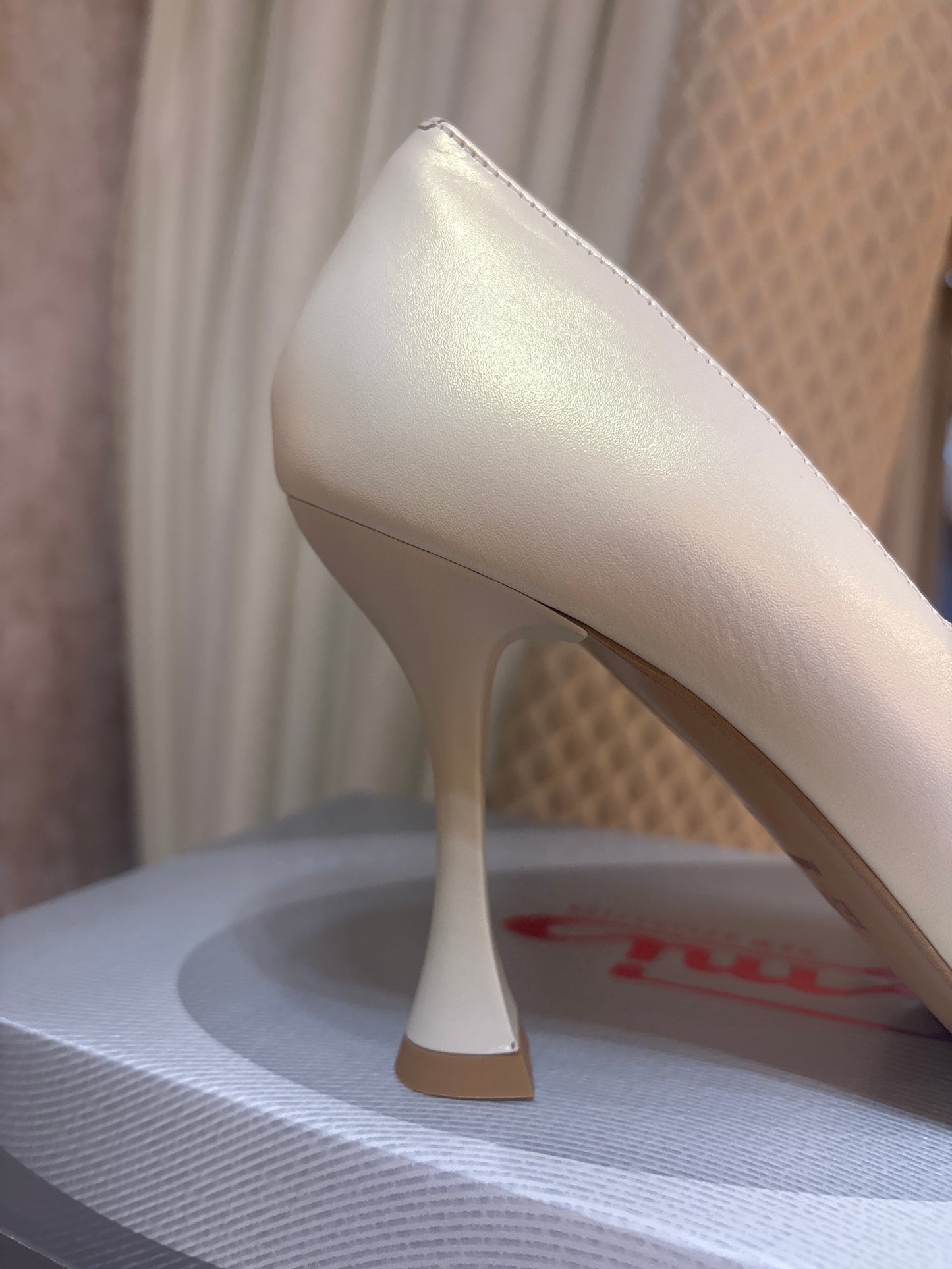 Emis Ivory Pearalised Cuban High Heel