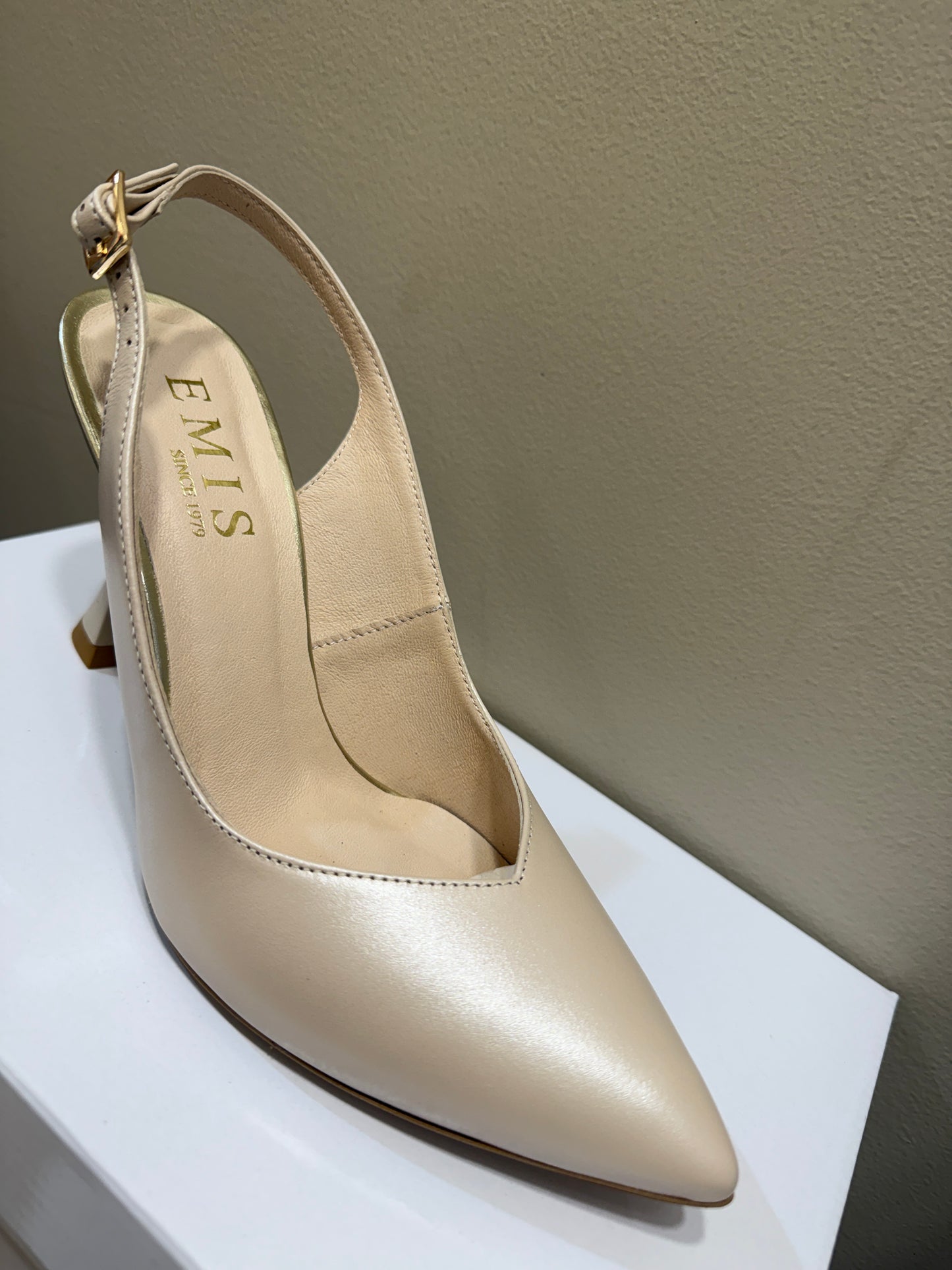 Emis Beige Sling Back
