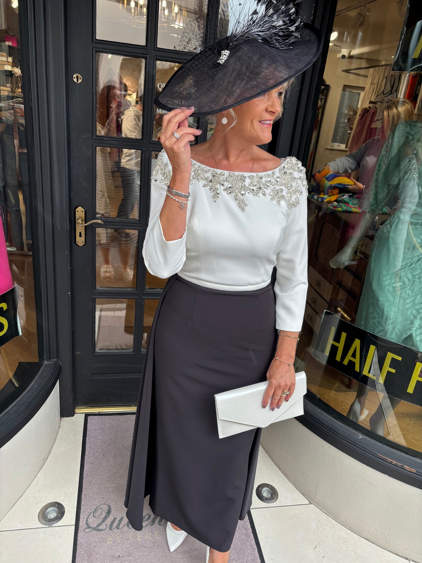 Veni Infantino Black and White Mother of the Bride - 992528