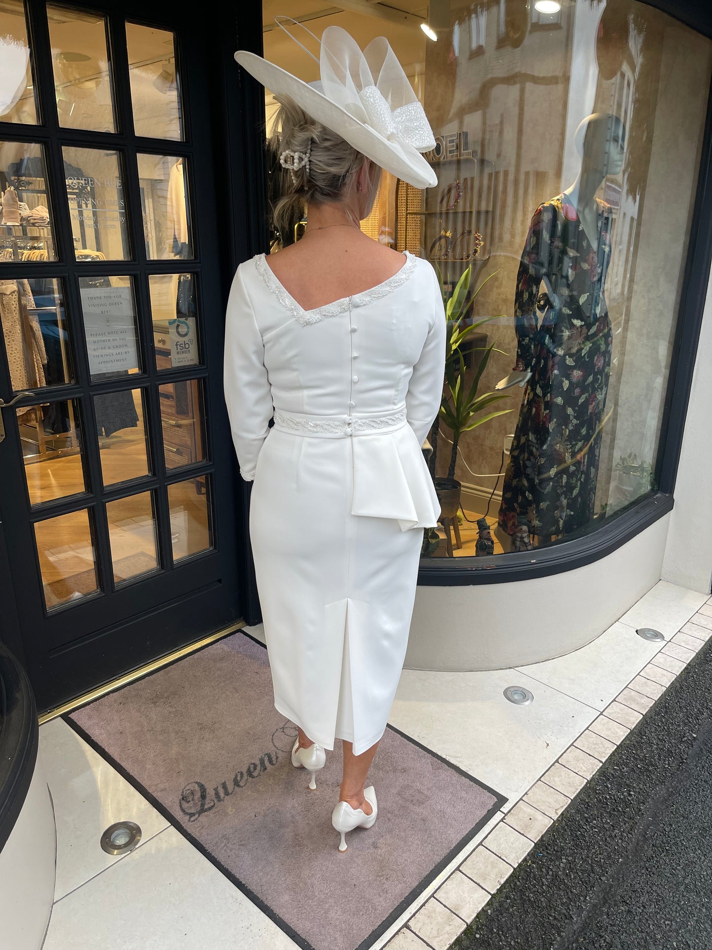 Anoola D338 SPEC/CRM Ivory Dress