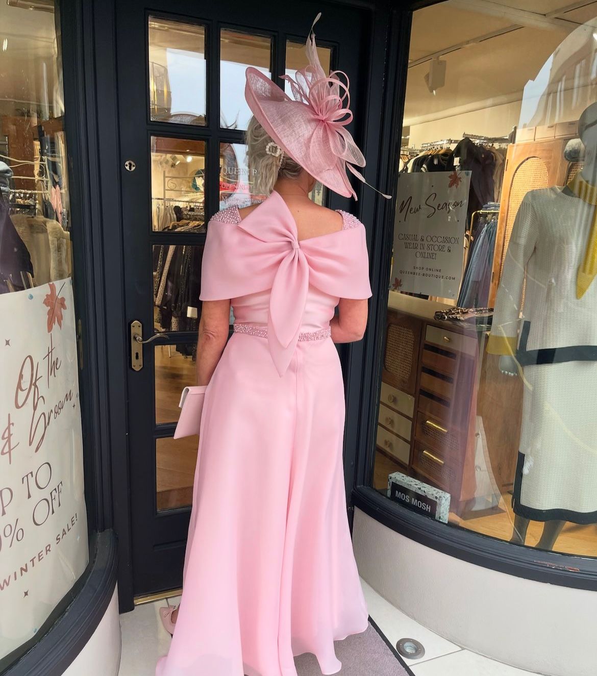 Couture Club 9G199 A Line Rose