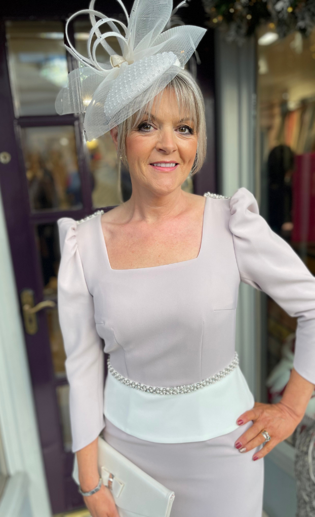 Carmen Melero 9214-2-4606/0014 Taupe & Ivory