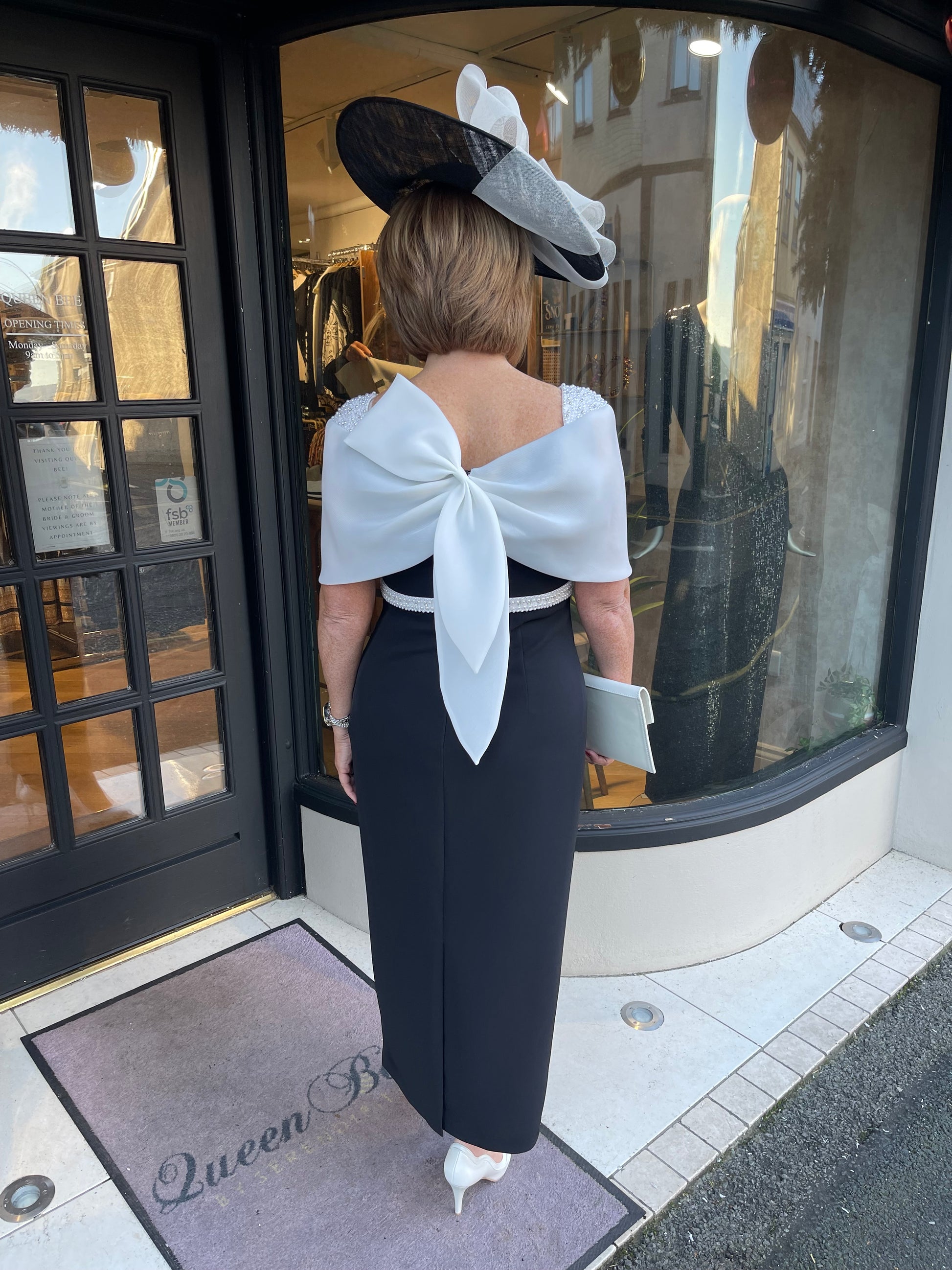 Couture Club 8G153 Black & Ivory Couture Club 8G153 Black & Ivory
