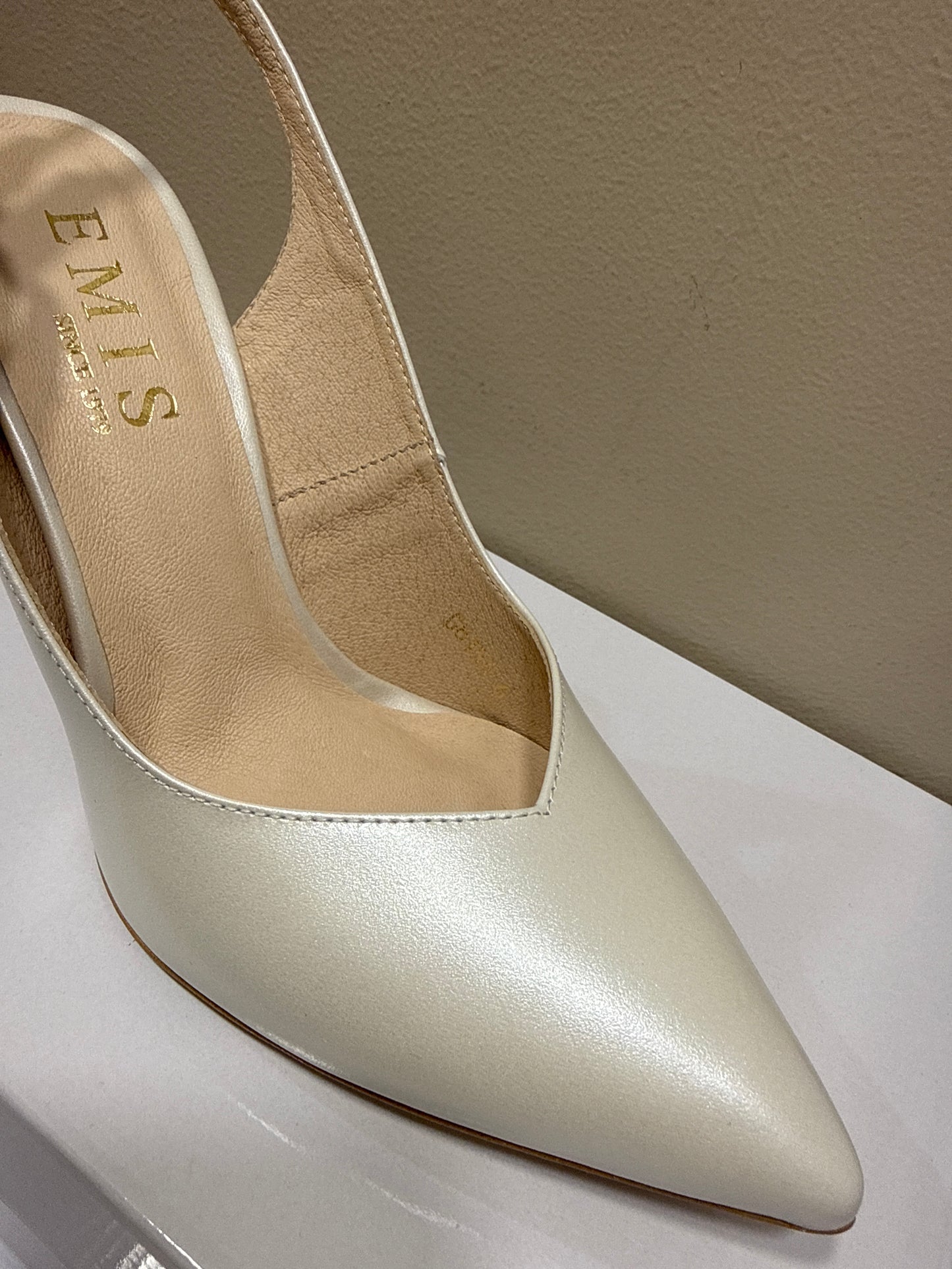 Emis Ivory Sling Back