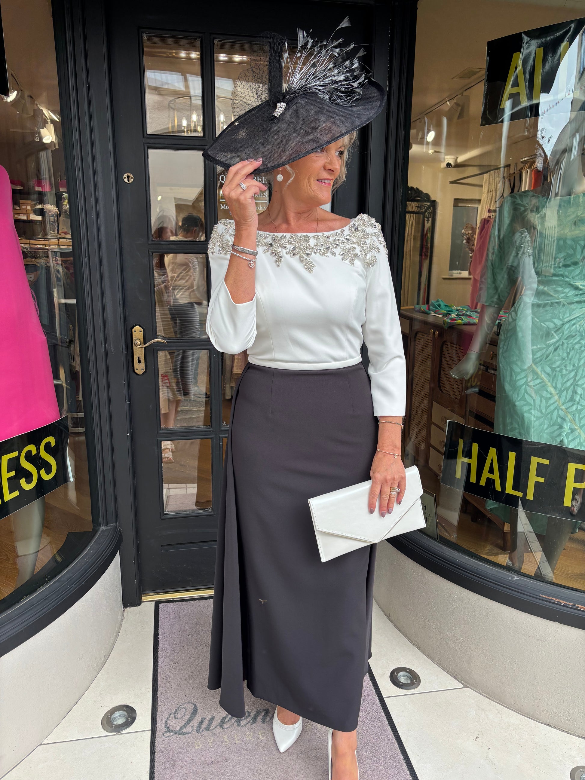 Veni Infantino Black and White Mother of the Bride 992528