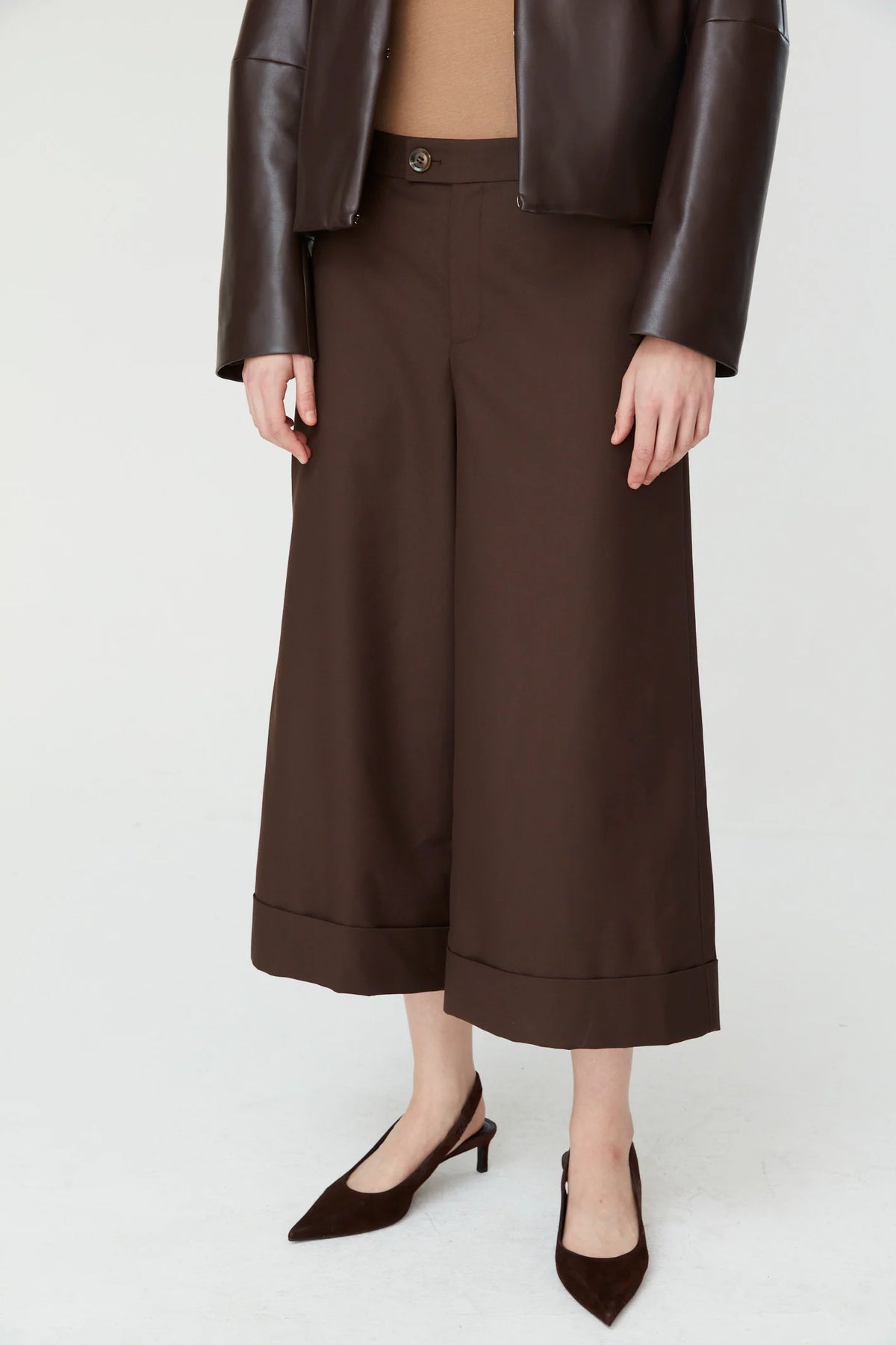 Jovonna Rosa Brown Cloutees