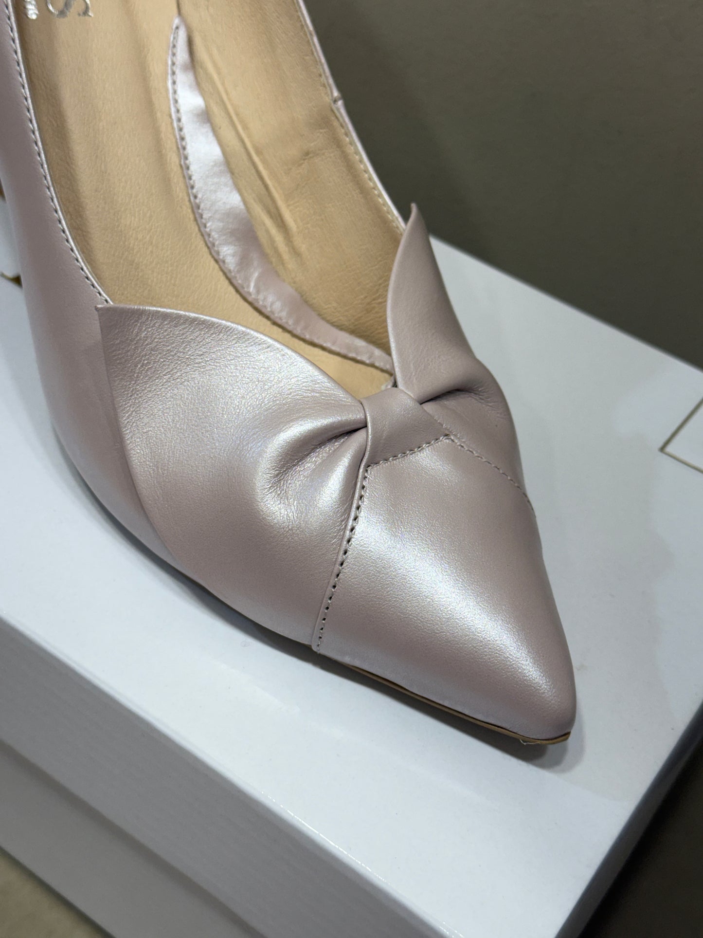 Emis Pink Nude Low Heel Front Bow Shoe