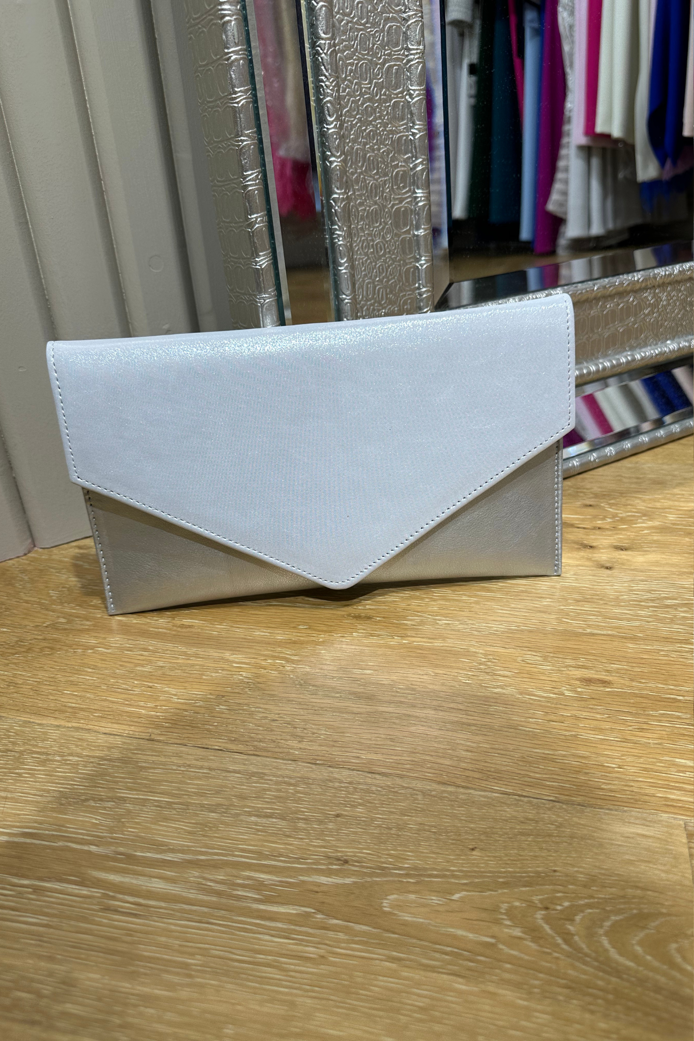 Elmis Silver Envelope Bag