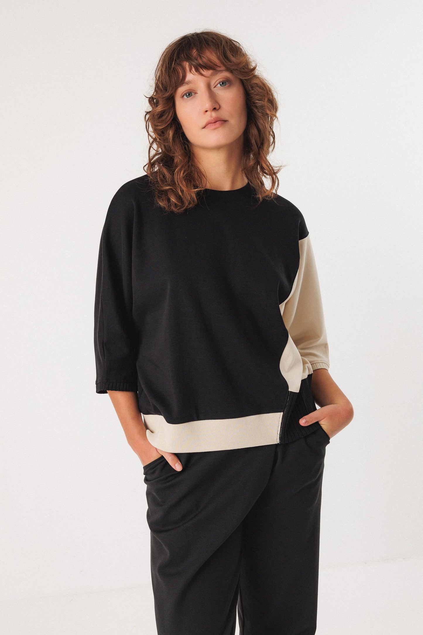 SKFK Aloria Black & Cream Top