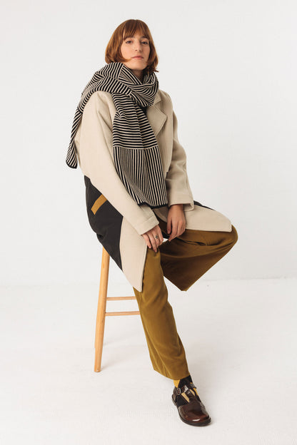 SKFK Arbea Black & Cream Scarf