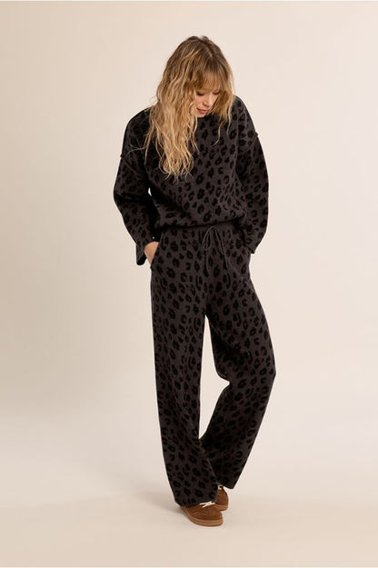 Molly Bracken E1802EN Leopard Knitted Trousers