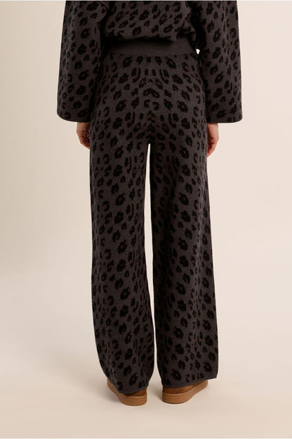 Molly Bracken E1802EN Leopard Knitted Trousers